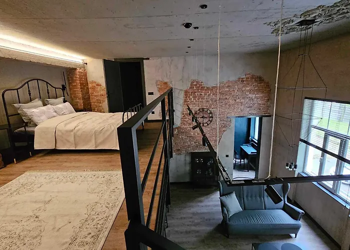 Loft XIII